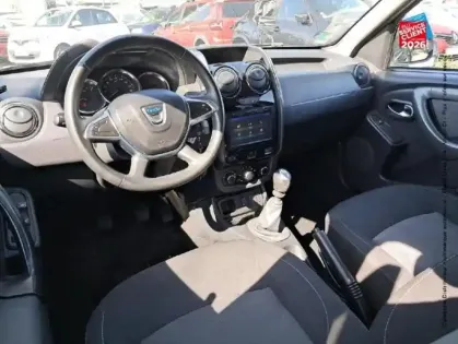 Photo 15 Dacia Duster  1.2 TCe 125ch Black Touch 2017 4X2
