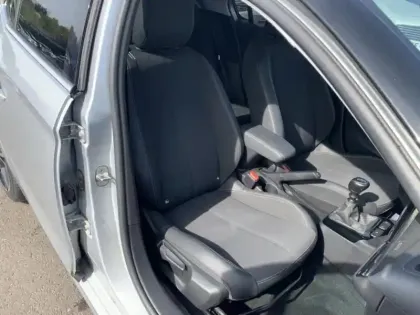 Photo 10 Opel Corsa  1.2 Turbo 100ch Elegance Business