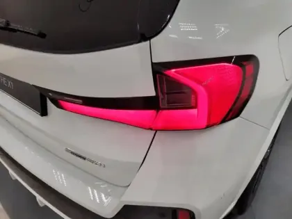 Photo 9 BMW X1  sDrive20i 170ch M Sport