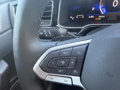 Photo 12 Volkswagen Polo  1.0 TSI 116ch R-Line Edition DSG7