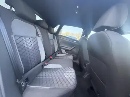 Photo 8 Volkswagen Polo  1.0 TSI 116ch R-Line Edition DSG7