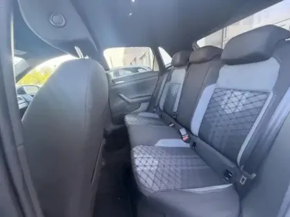 Photo 9 Volkswagen Polo  1.0 TSI 116ch R-Line Edition DSG7