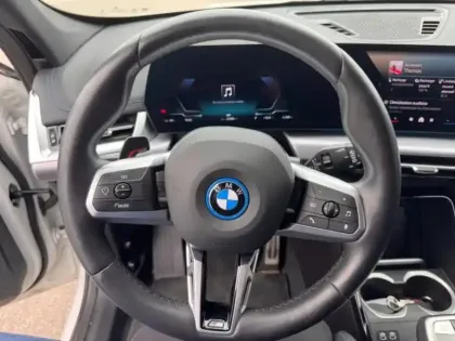 Photo 13 BMW X1  ieDrive20 204ch M Sport