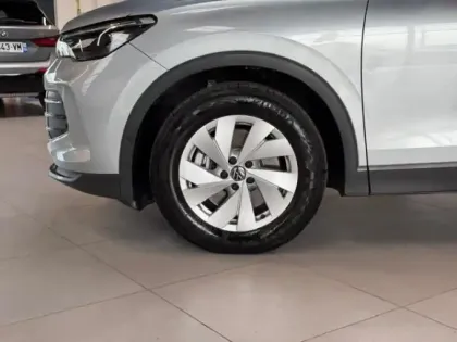 Photo 9 Volkswagen Tiguan  2.0 TDI 150ch Life Plus DSG7