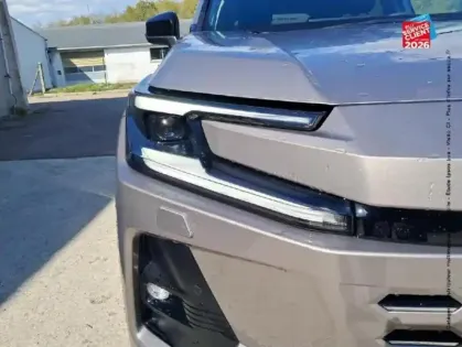 Photo 13 Toyota Rav4  2.5 Hybride 185ch Lounge 2WD NG