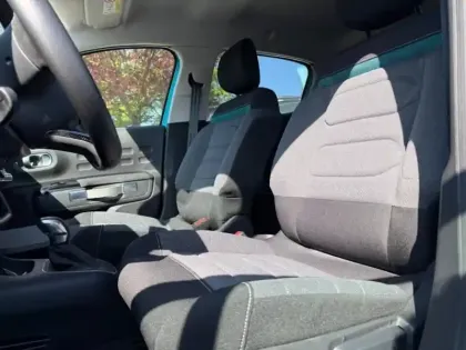 Photo 6 Citroën C3  1.2 PureTech 110ch S&S Shine EAT6