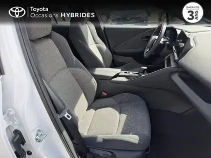 Photo 5 Toyota C-HR  1.8 Hybride 140ch Graphic MY26