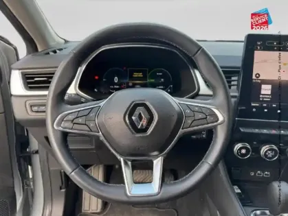 Photo 26 Renault Captur  1.6 E-Tech hybride 145ch Techno