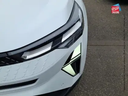 Photo 12 Renault Captur  1.6 E-Tech hybride 145ch Techno