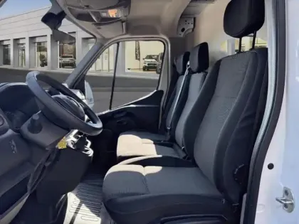 Photo 8 Renault Master  Grd Vol RJ3500 2.3 Blue dCi 145ch 20m3 Confort EuroVI