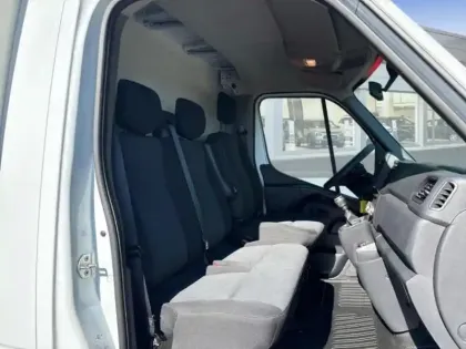 Photo 24 Renault Master  Grd Vol RJ3500 2.3 Blue dCi 145ch 20m3 Confort EuroVI