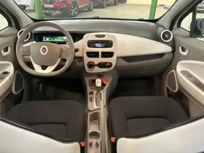 Photo 6 Renault Zoé Zoe Life charge normale R90 MY19