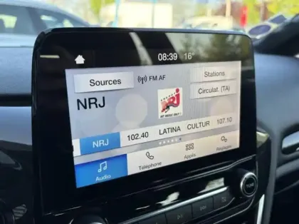 Photo 12 Ford Fiesta  1.0 EcoBoost 100ch Stop&Start ST-Line 3p