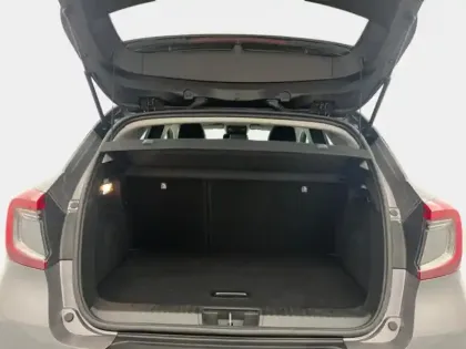 Photo 8 Renault Captur  1.6 E-Tech hybride 145ch Techno Fast Track