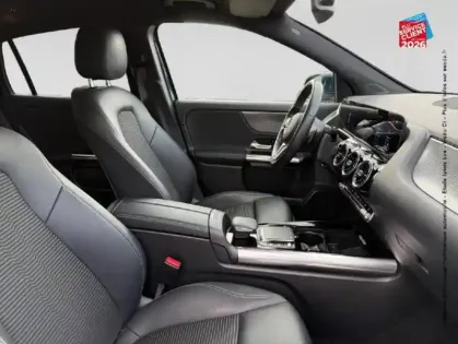 Photo 19 Mercedes GLA  200 163ch Progressive Line 7G-DCT