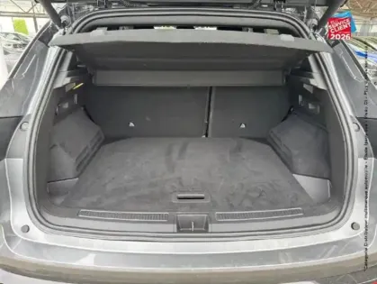 Photo 13 Renault Austral  1.2 E-Tech full hybrid 200ch Techno - 25