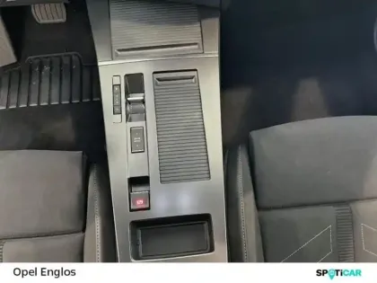 Photo 13 Opel Astra  1.2 Turbo Hybrid 145ch Ultimate e-DCT 6