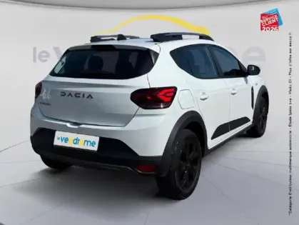 Photo 5 Dacia Sandero  1.0 TCe 110ch Stepway Extreme +