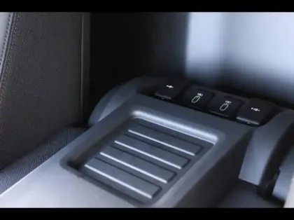 Photo 10 Land rover Defender  90 3.0 D200 Hard Top S