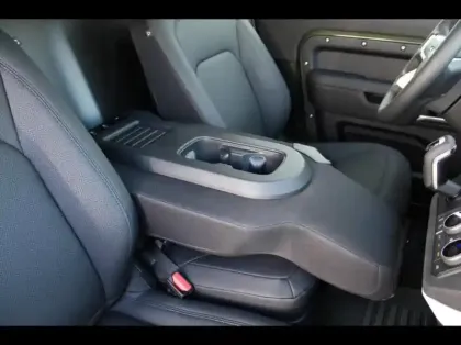 Photo 9 Land rover Defender  90 3.0 D200 Hard Top S