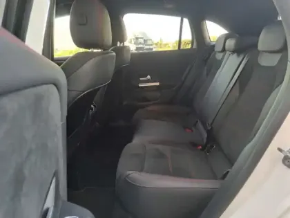 Photo 13 Mercedes GLA 250 e AMG Line