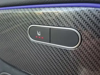 Photo 19 Mercedes GLA 250 e AMG Line