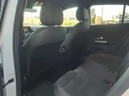 Photo 12 Mercedes GLA 250 e AMG Line