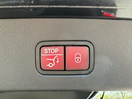 Photo 16 Mercedes Classe GLC 300 e  Hybrid EQ 4MATIC AMG Li