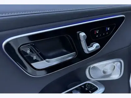 Photo 42 Mercedes Classe GLC GLC 300 e 4MATIC