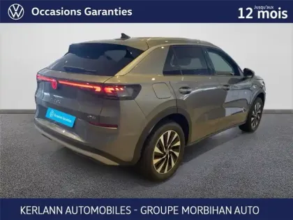 Photo 24 Volkswagen T-ROC II 1.5 ETSI EVO2 HYBRID 150 CH DSG7