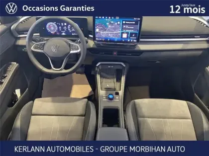 Photo 25 Volkswagen T-ROC II 1.5 ETSI EVO2 HYBRID 150 CH DSG7