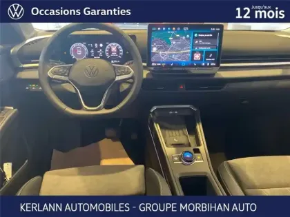 Photo 12 Volkswagen T-ROC II 1.5 ETSI EVO2 HYBRID 150 CH DSG7