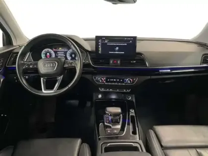 Photo 7 Audi Q5 50 TFSIe 299 S tronic 7 Quattro Avus