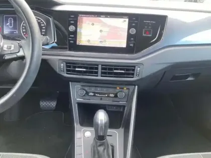 Photo 9 Volkswagen Polo 1.0 TSI 110 S&S DSG7 R-Line