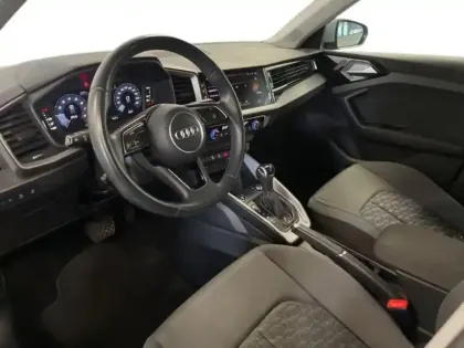 Photo 8 Audi A1 25 TFSI 95 ch S tronic 7 Advanced