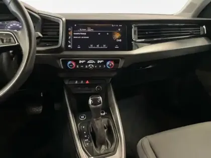 Photo 9 Audi A1 25 TFSI 95 ch S tronic 7 Advanced