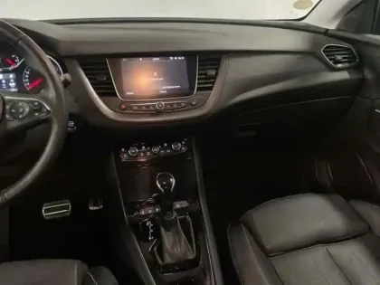 Photo 9 Opel Grandland X BUSINESS 2.0 Diesel 177 ch BVA8 Innovation