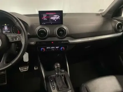 Photo 9 Audi Q2 35 TFSI COD 150 S tronic 7 S line Plus