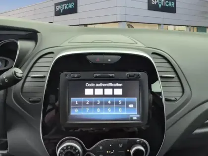 Photo 10 Renault Captur  dCi 90 EDC Intens