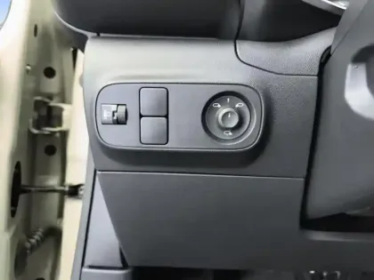 Photo 16 Citroën C3  PureTech 110 EAT6 Elle