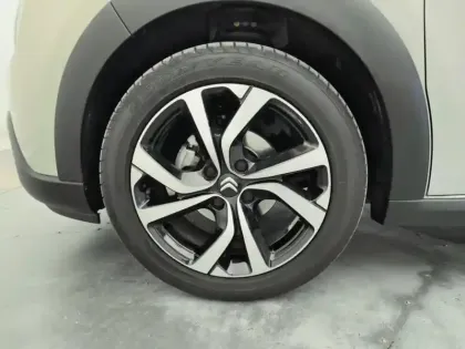 Photo 14 Citroën C3  PureTech 110 EAT6 Elle