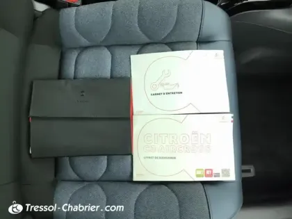 Photo 29 Citroën C3 Aircross  PureTech 110 S&S BVM6 Rip Curl