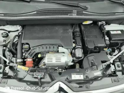 Photo 28 Citroën C3 Aircross  PureTech 110 S&S BVM6 Rip Curl