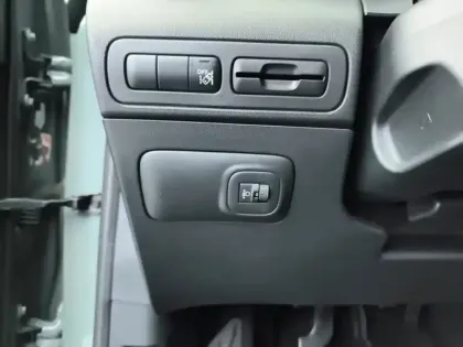 Photo 16 Citroën C3 Aircross  PureTech 110 S&S BVM6 Shine Pack