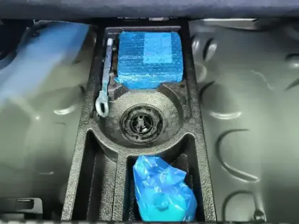 Photo 26 Citroën C3 Aircross  PureTech 110 S&S BVM6 Shine Pack