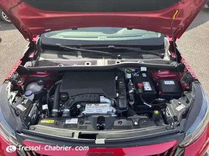 Photo 28 Peugeot 2008  PureTech 130 S&S EAT8 GT