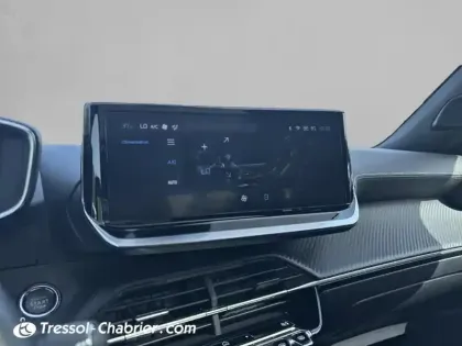 Photo 20 Peugeot 2008  PureTech 130 S&S EAT8 GT