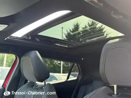 Photo 7 Peugeot 2008  PureTech 130 S&S EAT8 GT