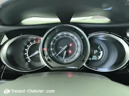 Photo 13 DS DS 3  PureTech 110 S&S EAT6 Performance Line