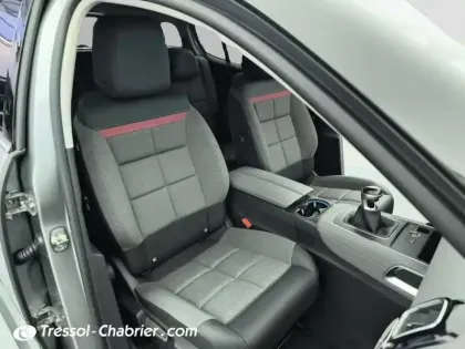 Photo 23 Citroën C5 aircross  PureTech 130 S&S BVM6 C-Series